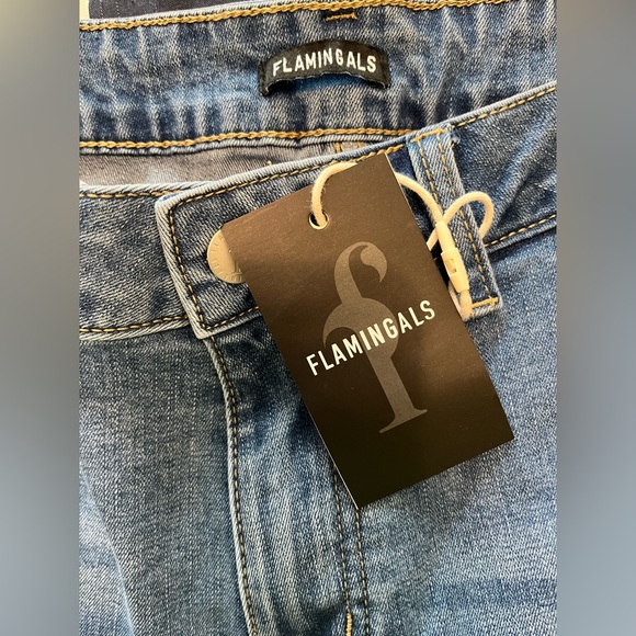 NWT Flamingals Made For Curves Super Stretchy Wide Leg Medium Wash Jeans Sz XL - Picture 5 of 8